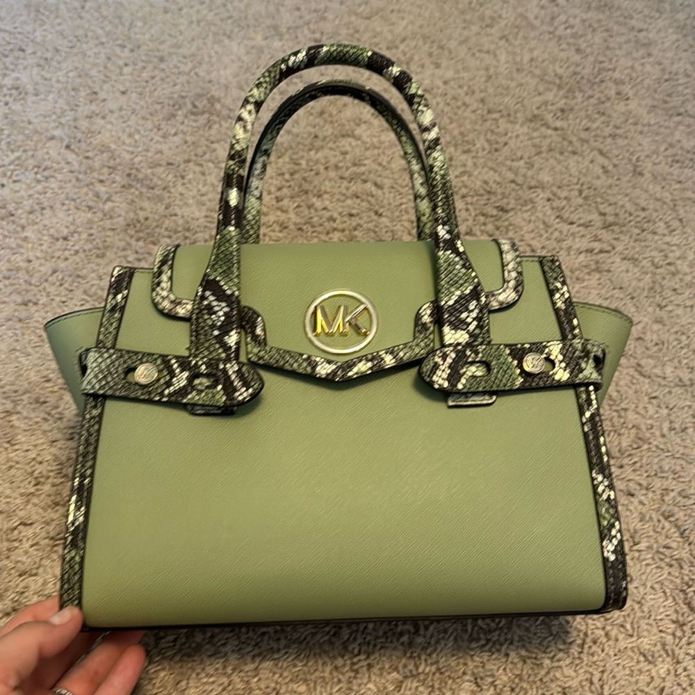 Michael Kors Satchel NEW!!